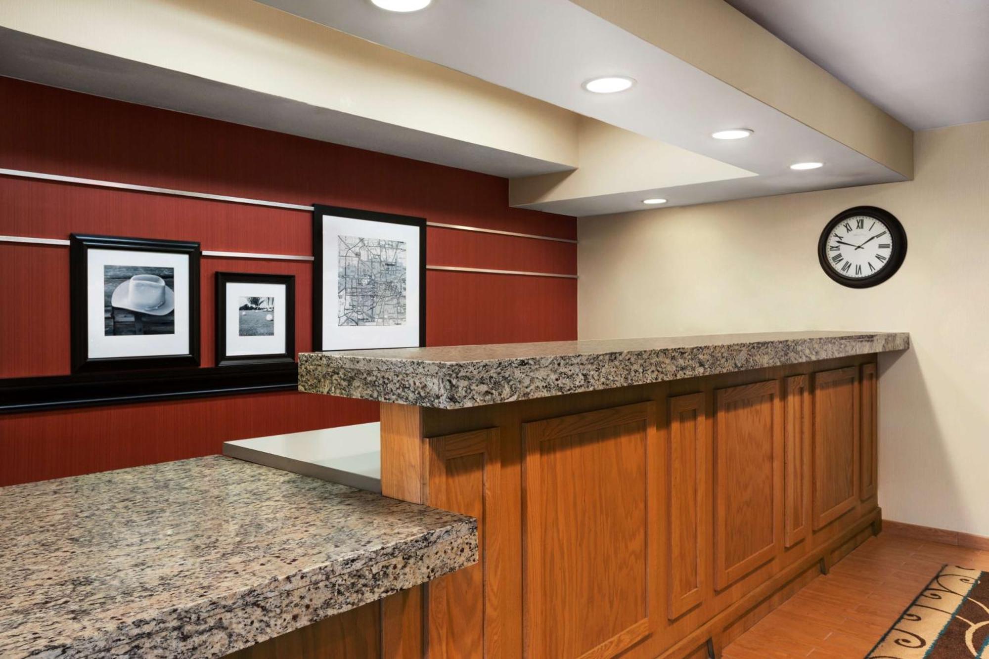 Hampton Inn Houston Willowbrook Mall Exteriör bild